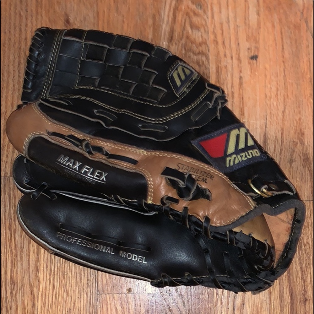 Men’s Left Handed Baseball Glove